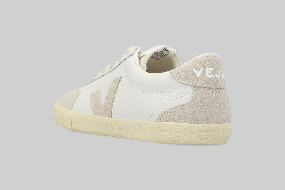 Women's Veja Volley 'White' - VO2003852A